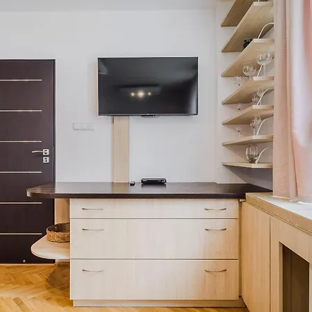Leszczynska Apartment
