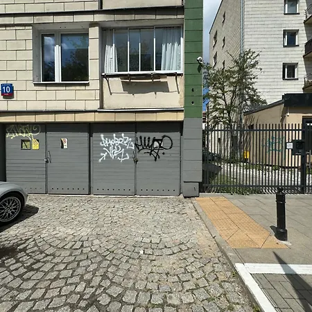 Leszczynska * Warsaw